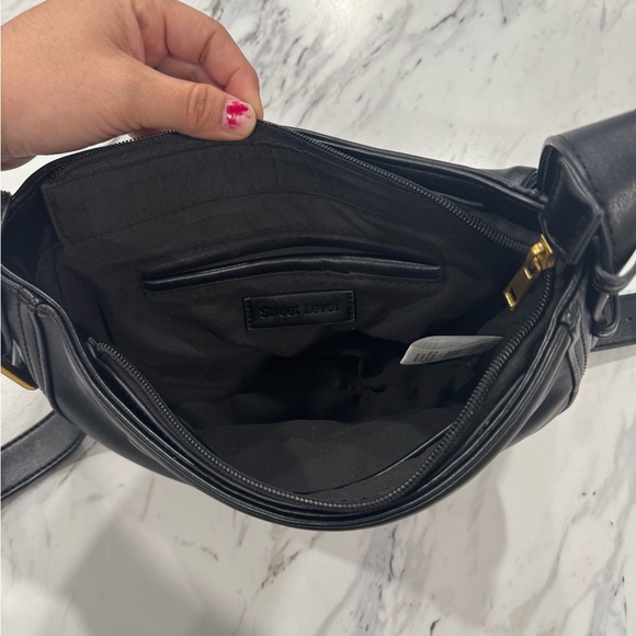 Flour Half Moon Crossbody Women's Street Level Black - Picture 8 of 15